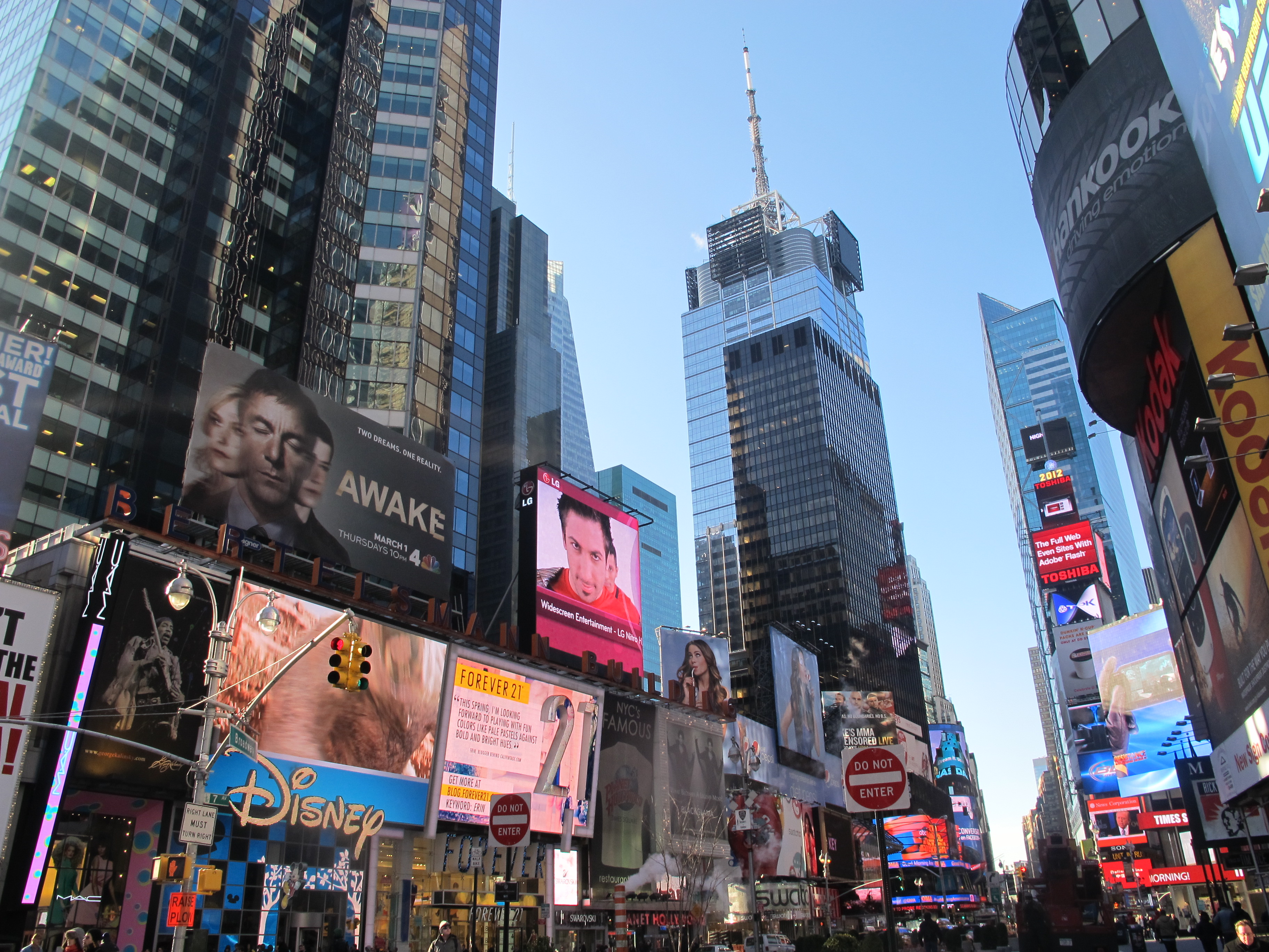 converse new york times square